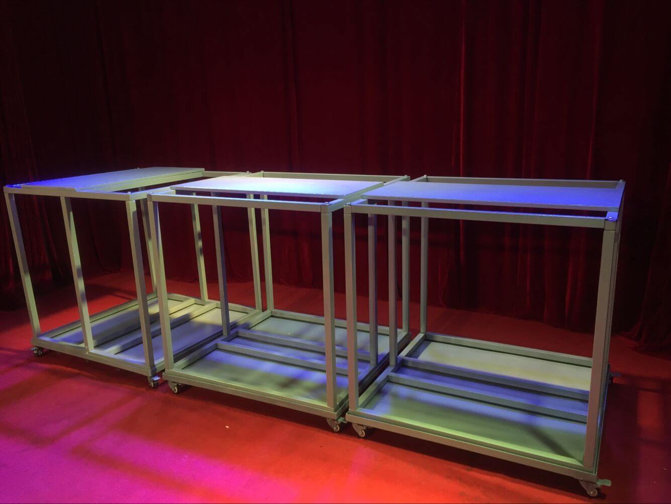 stage_illusion_appearance_tissue_replacement