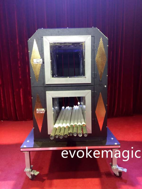 JSC010 Silap mata, ilusi sihir peringkat, Ilusi Kiub Tiub Pendarfluor