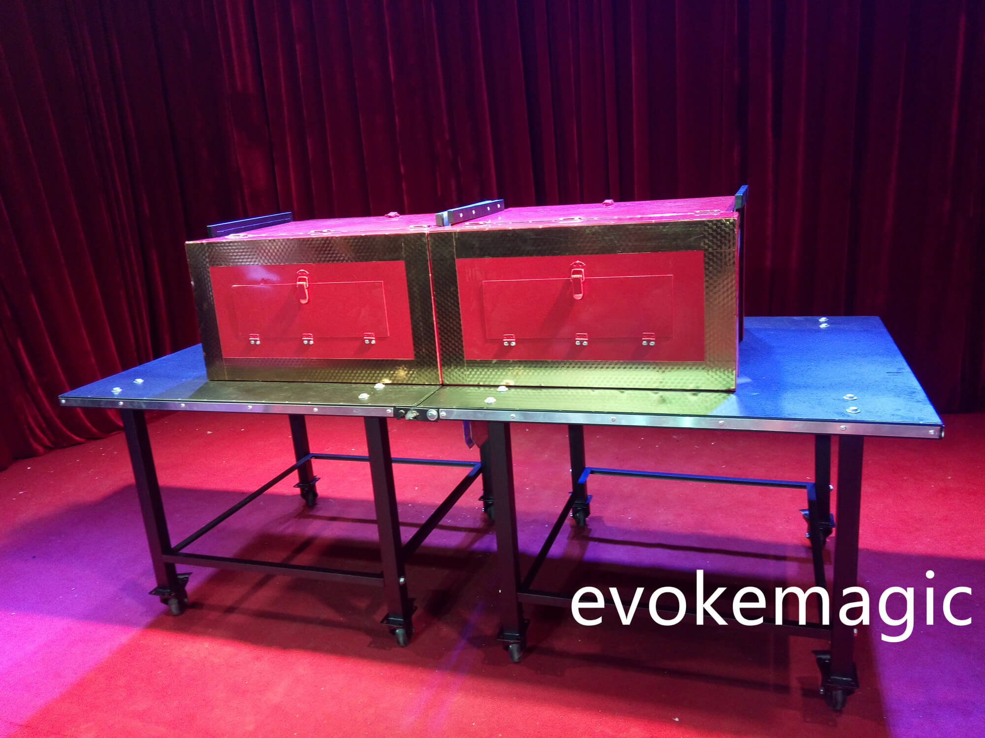 Magic saw illusion Magiczna sztuczka, magiczna iluzja sceniczna, iluzja ciała piły śmierci, magiczna piła Davida