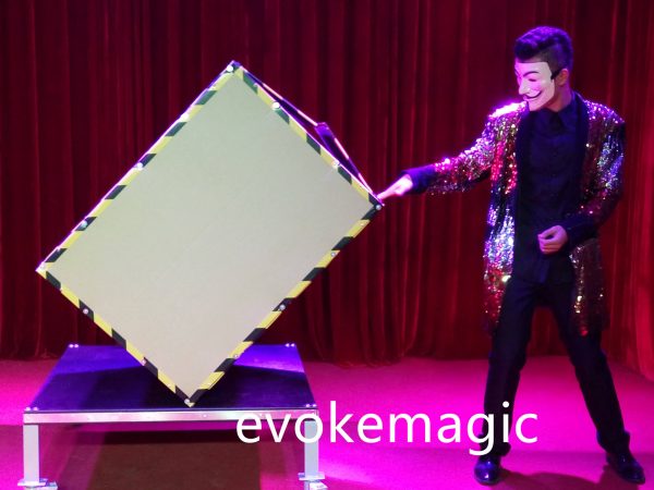 Magic Trick, stage magic illusion, Flying Box Illusion