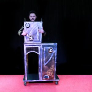 stage magic performance props vertical robot body clone mechanical version is hot selling